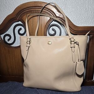 Coach Peyton Carryall Leather Classic tote bag Tan